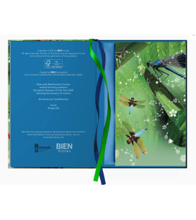 Taccuino soft touch - Dragonfly. 13,5 x 18,5 x 1,5 cm. Pagine bianche.