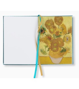 Quaderno ricamato - Fiore di mandorla. 13,5 x 18,5 x 1,5 cm
